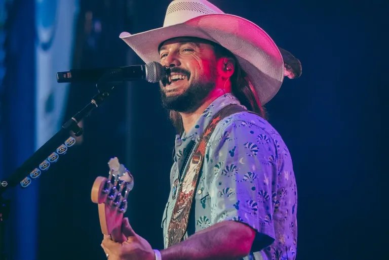 Ian Munsick Tour 2027 Concert Tickets and Tour Schedule